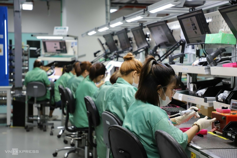 Chủ tịch TP HCM: Doanh nghiệp chỉ rõ 'khó chỗ nào để thành phố xử lý'