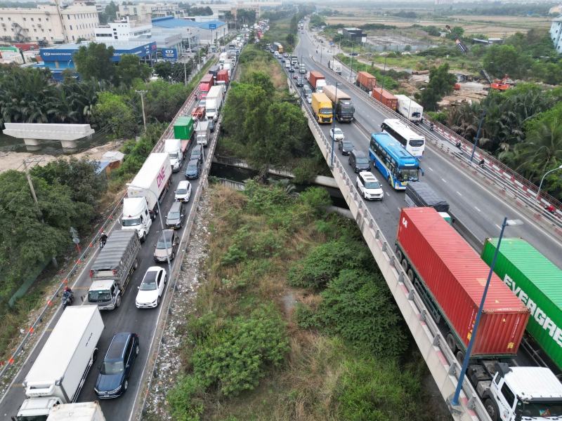 TP.HCM: Cấm xe tải vào nội đô theo giờ trong 3 ngày 25, 27, 30/4
