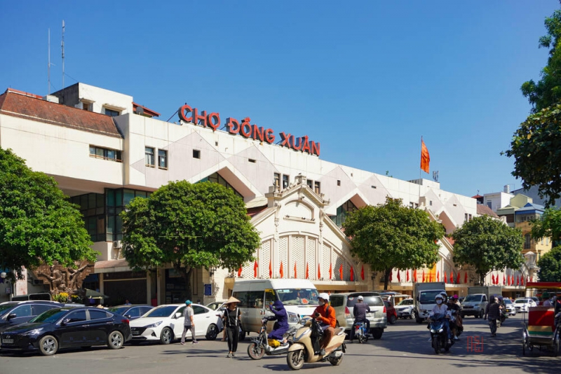 Chợ Đồng Xuân, Hàng Da bỗng dưng ‘đóng băng’ giữa hè: Nỗi lo lớn hơn cả hàng hóa ế ẩm