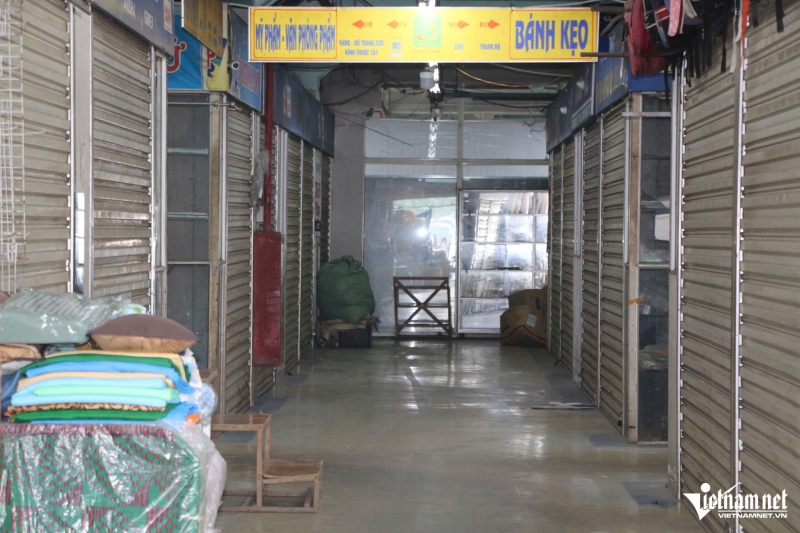 Ngậm ngùi tạm nghỉ, tiểu thương ở Thái Nguyên nói 'trước có hóa đơn hay không chẳng ai hỏi'