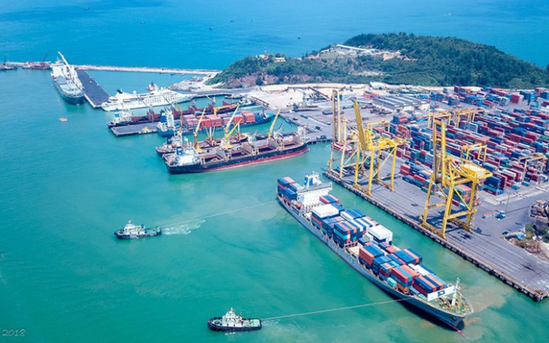 Nghịch lý ngành logistics: Tăng trưởng nóng, nhân lực nguội