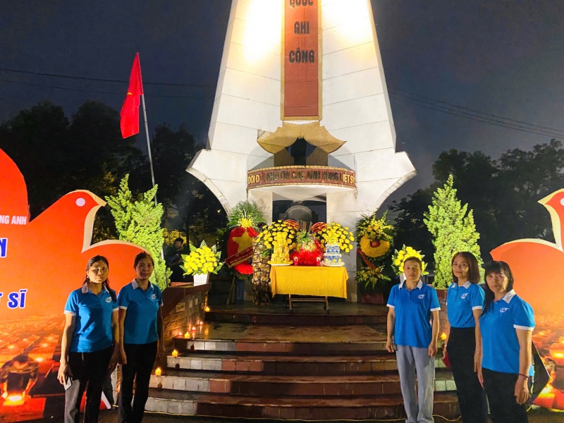 Khắp Thủ đô lung linh 