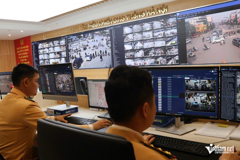 Những ‘mắt thần’ xuyên Tết giữ bình yên giao thông Thủ đô