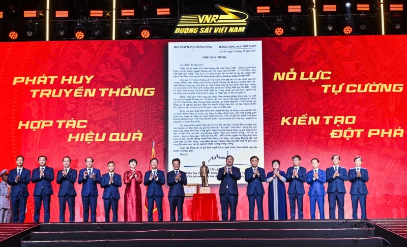 80 năm truyền thống Đường sắt Việt Nam: Từ những chuyến tàu lịch sử đến khát vọng vươn xa